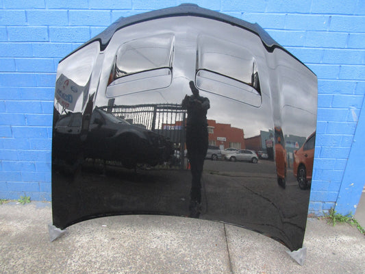 NEW BLACK BONNET COMPLETE FOR HOLDEN GTS Clubsport R8 Senator HSV VE E2 E3