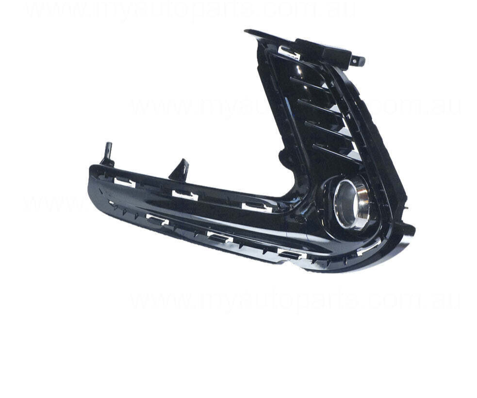 GENUINE PASSENGER SIDE FOG LIGHT COVER FOR Hyundai Elantra AD 12/2015-10/2018