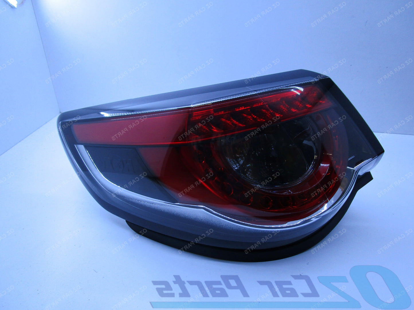 GENUINE PASSENGER SIDE LED TAIL LIGHT FOR HSV VF Clubsport GTS GTSR Senator