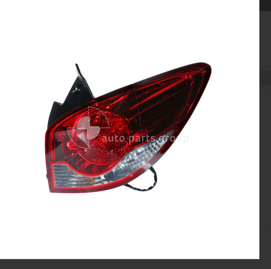 GENUINE RIGHT TAIL LIGHT FOR HOLDEN CRUZE JH HATCH 3/2011-1/2015