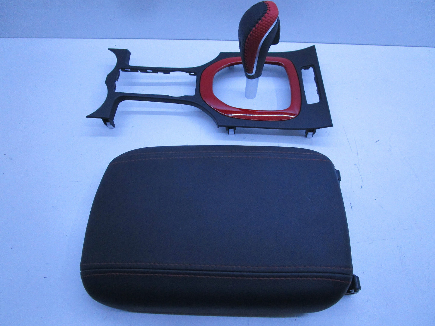 CENTER CONSOLE GEAR KNOB LID TRIM SET FOR HOLDEN COMMODORE VE WM V6 V8 AUTO