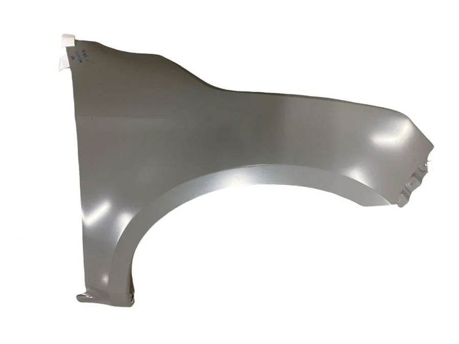 GENUINE FRONT RIGHT GUARD FOR ISUZU DMAX RG 8/2020-5/2024 Without Indicator hole