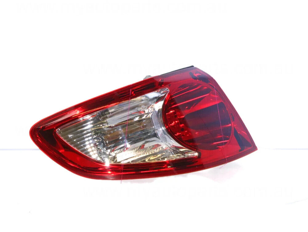 GENUINE TAIL LAMP PASSENGER SIDE FOR HYUNDAI SANTA 5/06-8/09