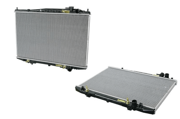 NEW RADIATOR FOR NISSAN NAVARA  D22  04/1997 ~ 12/2015 2.4L 3.3L PETROL / 3.0TD