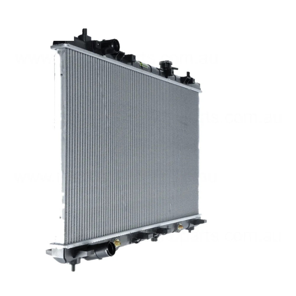NEW Radiator FOR Kia Carnival VQ Wagon 2.7L J3 V6 PETROL 1/2006-1/2015 AUTO