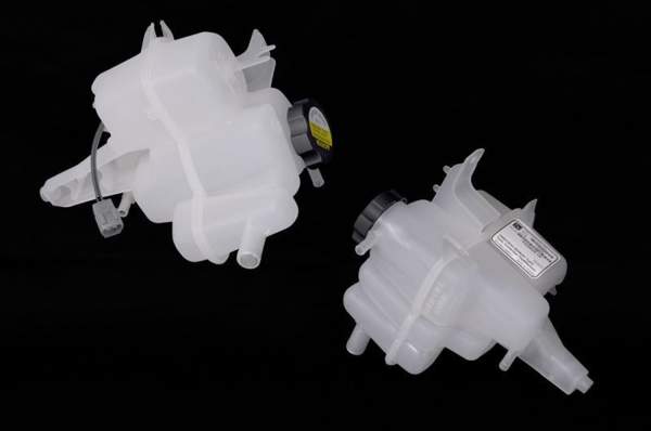 NEW RADIATOR BOTTLE FOR MAZDA TRIBUTE 03/01-05/06 SENSOR + PLUG TYPE: FEMALE