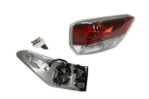 NEW RIGHT SIDE TAIL LIGHT FOR TOYOTA KLUGER  GSU50/GSU55  12/2013 - 10/2016