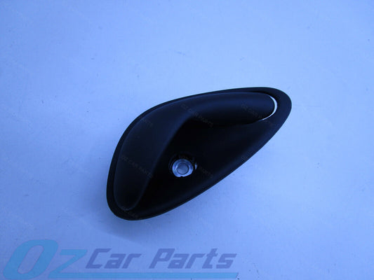 PASSENGER LEFT FRONT BLACK INNER DOOR HANDLE FOR HOLDEN COMMODORE VY VZ GENUINE