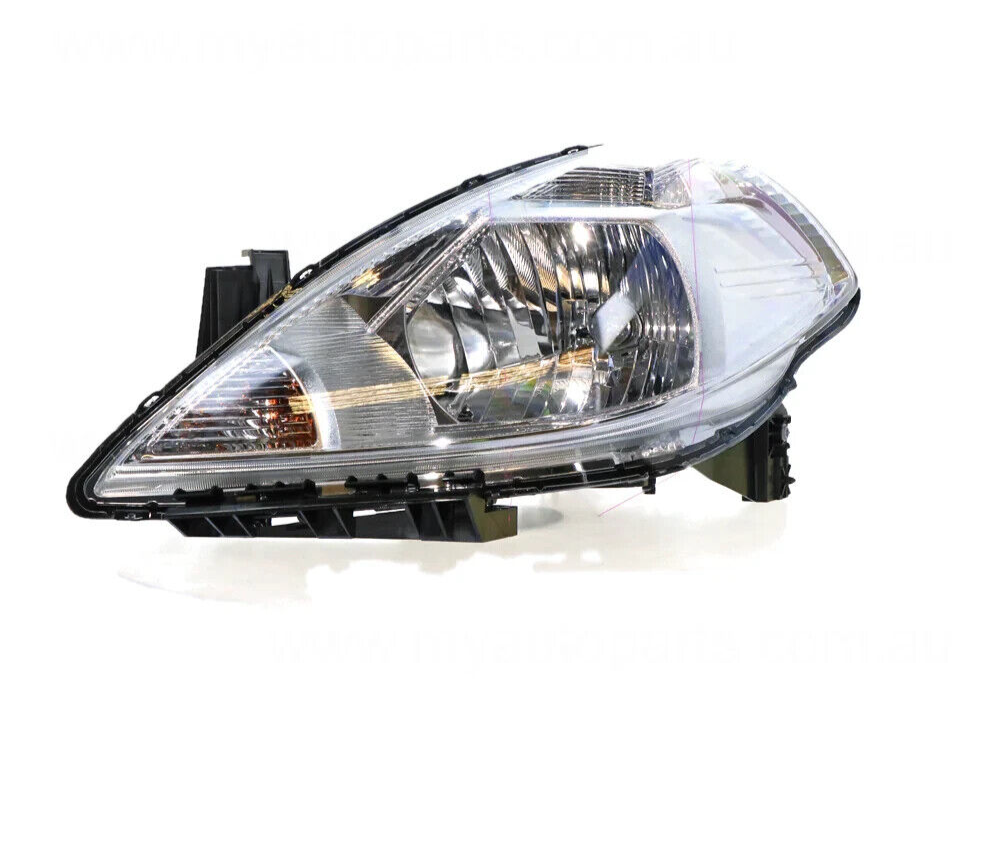 GENUINE HALOGEN HEAD LIGHT PASSENGER SIDE FOR NISSAN TIIDA 2/2006 - 11/2009