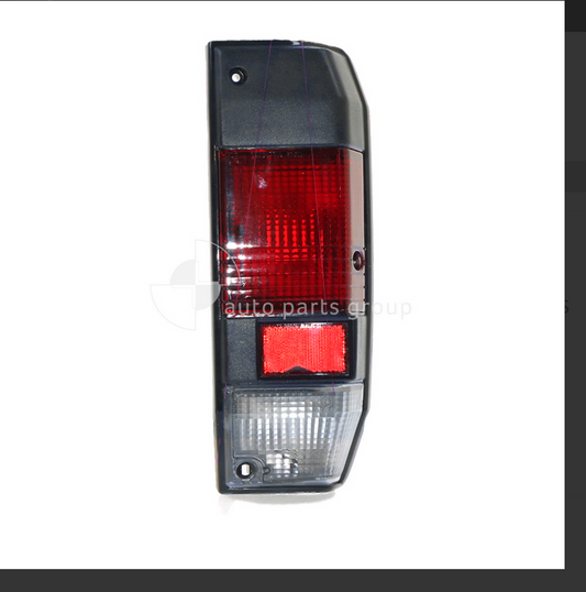 GENUINE RIGHT TAIL LIGHT FOR TOYOTA LANDCRUISER VDJ78R 7/09-8/2016 Troop Carrier