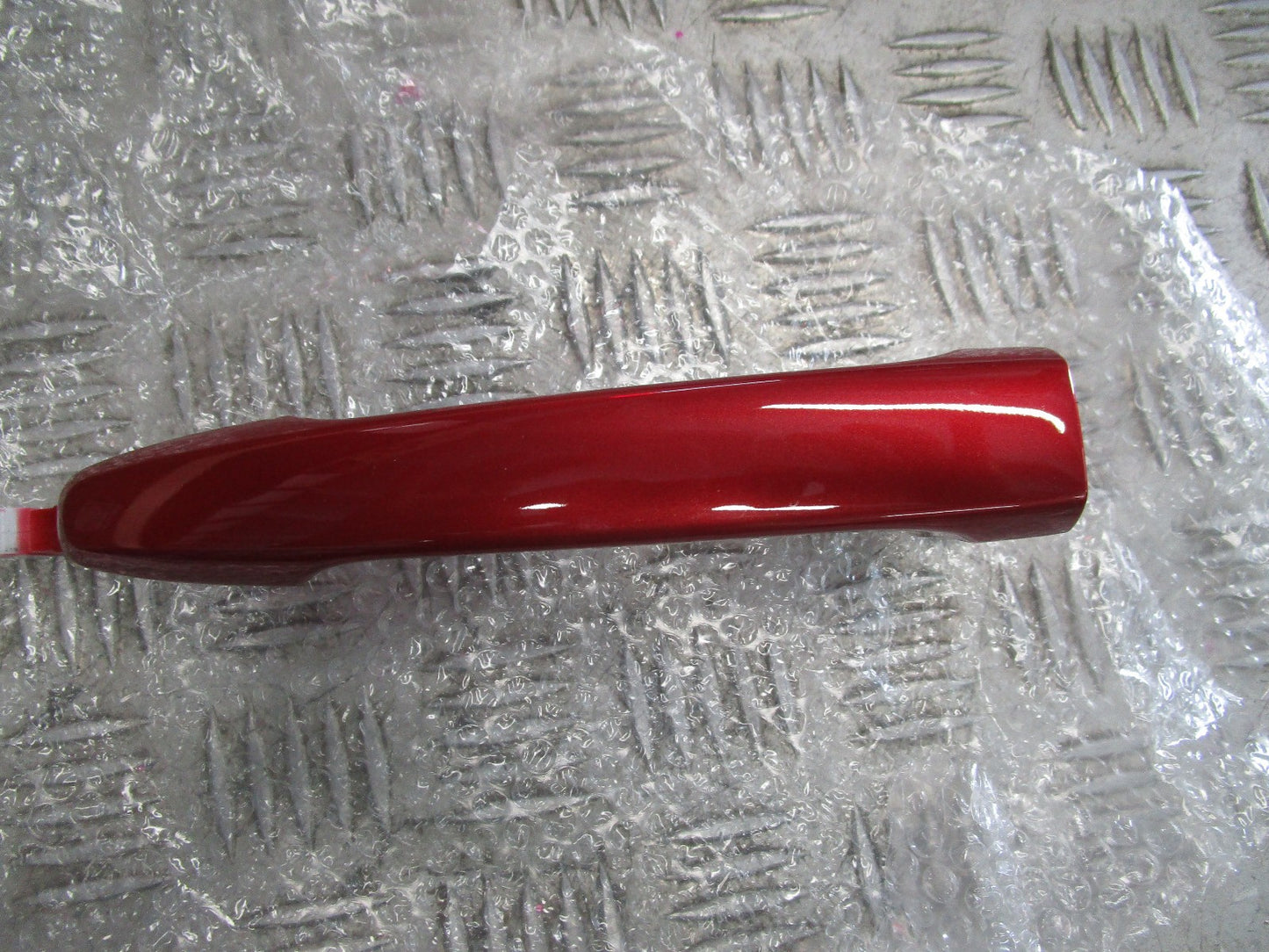 RED GENUINE RIGHT FRONT OUTER DOOR HANDLE FOR MITSUBISHI LANCER 10/2016-1/2019