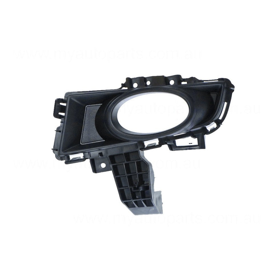 GENUINE PASSENGER SIDE FOG LIGHT COVER FOR Mazda 3 BK Sedan 2007 to 2009