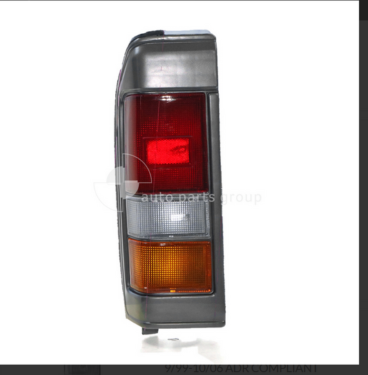 NEW LEFT SIDE TAIL LIGHT FOR Ford Econovan Maxivan Spectron Cab 5/84-8/99