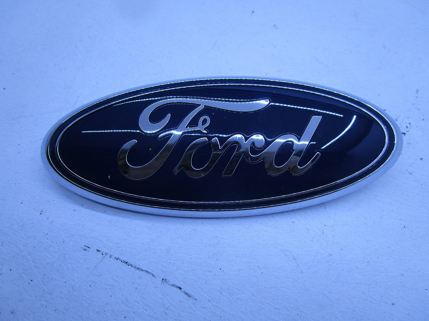 GENUINE FRONT GRILLE BADGE EMBLEM FOR FORD TRANSIT CUSTOM VN 2019-ON