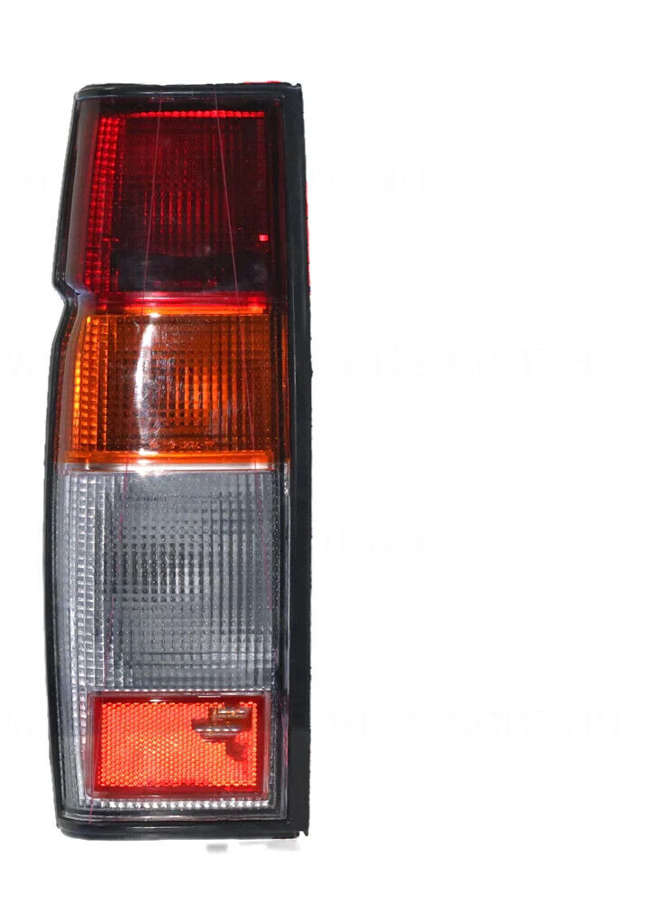 NEW RED/AMBER/CLEAR TAIL LAMP PASSENGER SIDE FOR NISSAN NAVARA  6/1992-3/1997