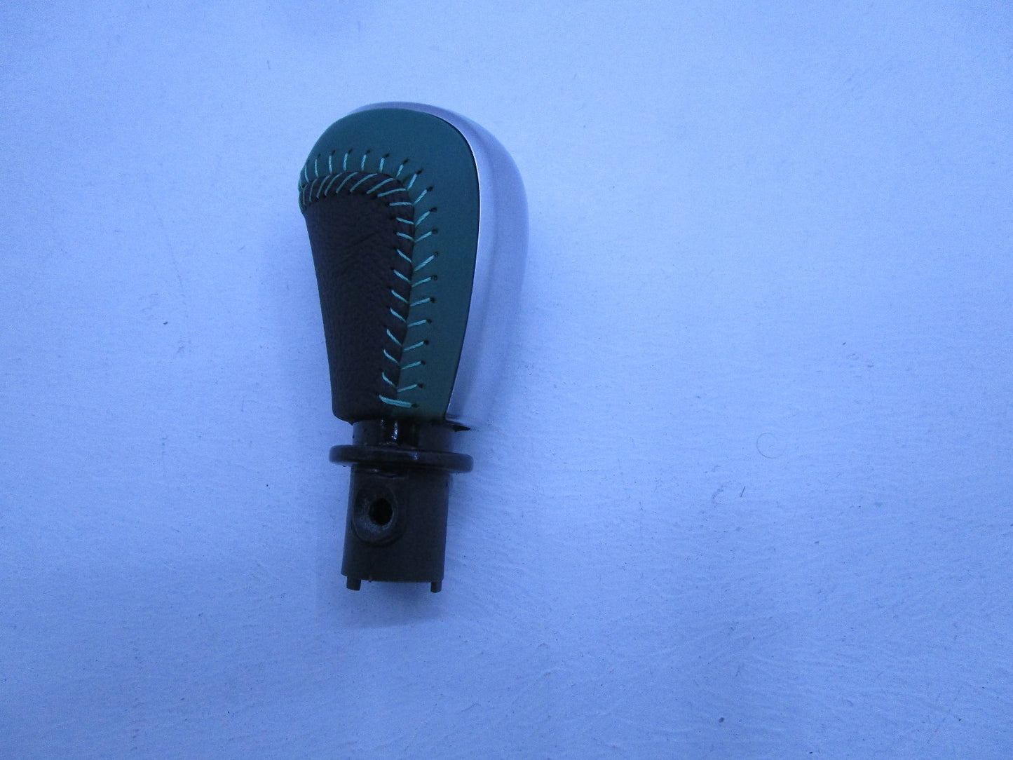 MANUAL LEATHER GEAR SHIFTER KNOB FOR HOLDEN VF HSV GTS V8 ALL MODELS