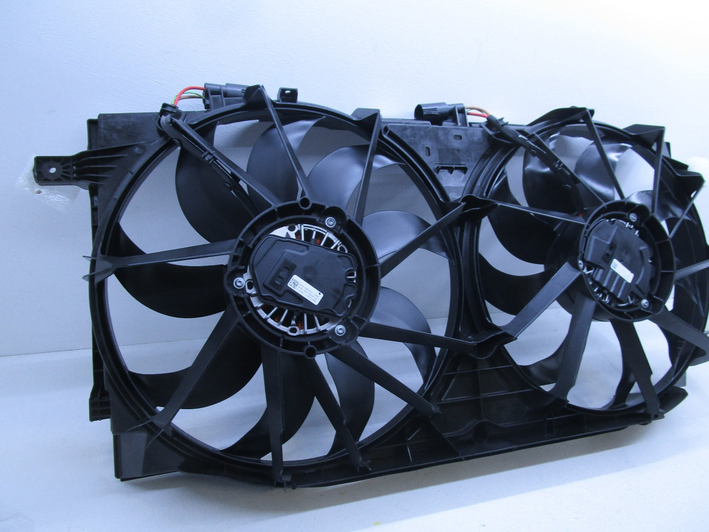 GENUINE ENGINE RADIATOR DUAL FAN COPLETE FOR 2024 Ford Ranger 3.0L V6 4x4 Raptor