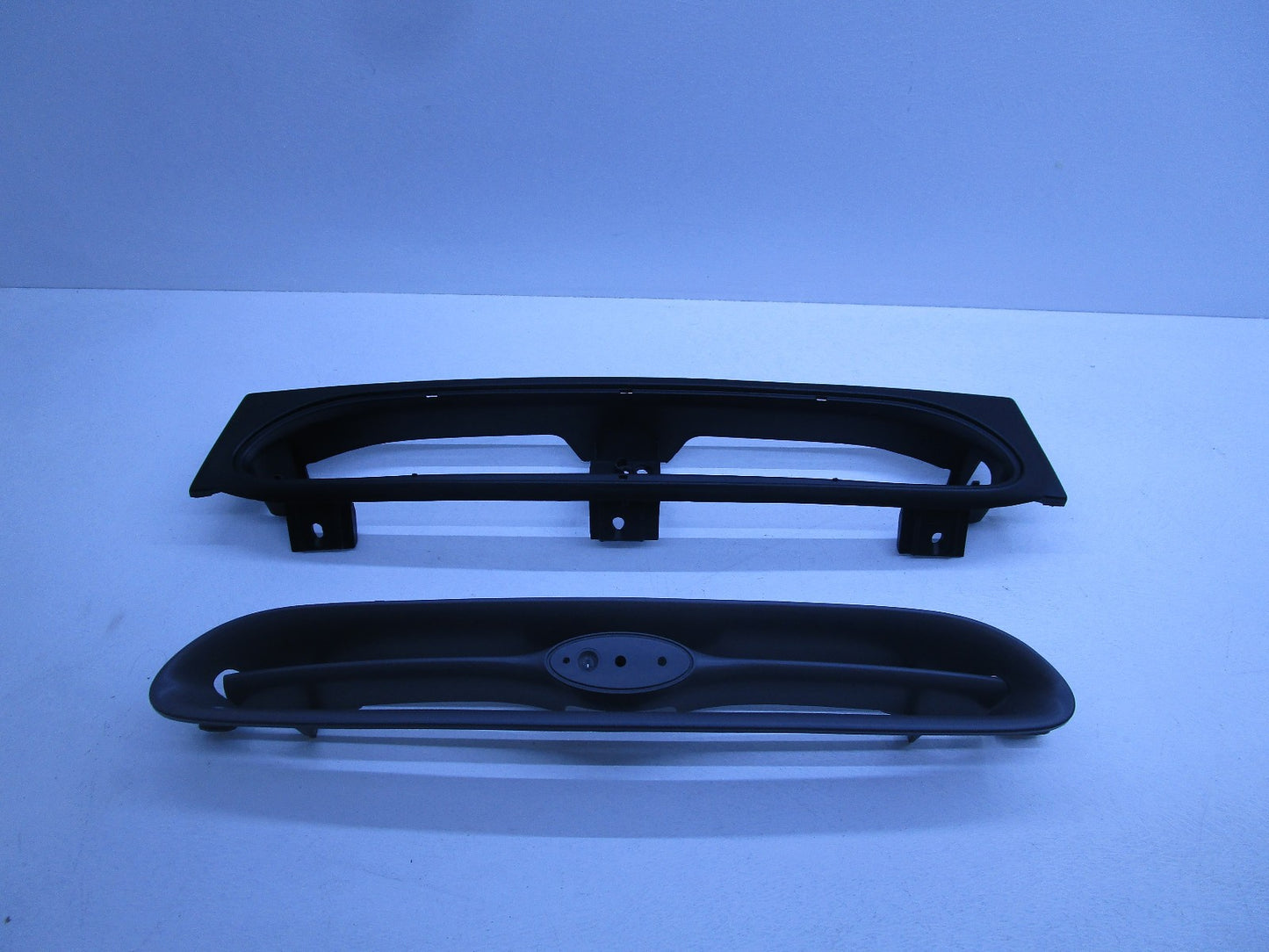 NEW FRONT BAR GRILLE FOR Ford EB ED Falcon Futura Gli Fairmont & Ghia