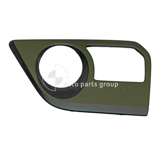 GENUINE FRONT RIGHT FOGLIGHT BEZEL FOR MITSUBISHI TRITON MR GLX 11/2018-ON