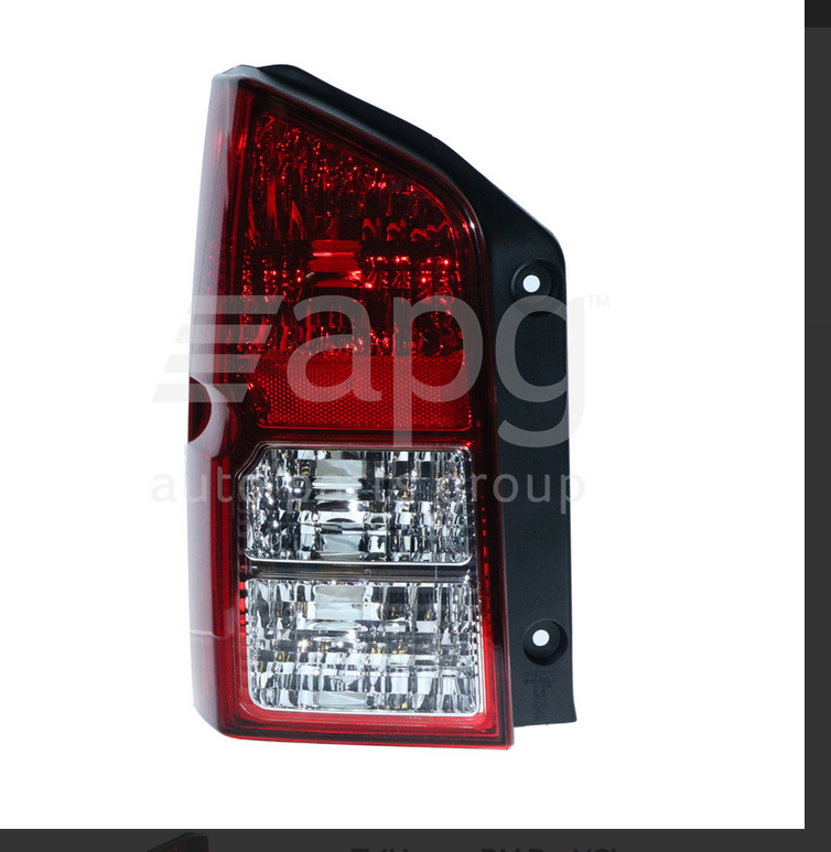 NEW LEFT TAILLIGHT REAR LAMP FOR Nissan R51 Pathfinder 5/2005-10/2013 RED-CLEAR