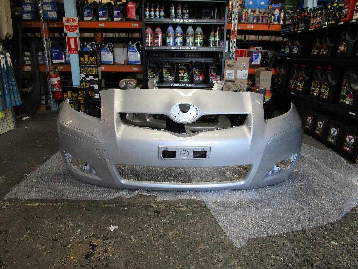 NEW PAINTED Silver FRONT BUMPER BAR COVER FOR Toyota Yaris NCP90R 8/2008-7/2011
