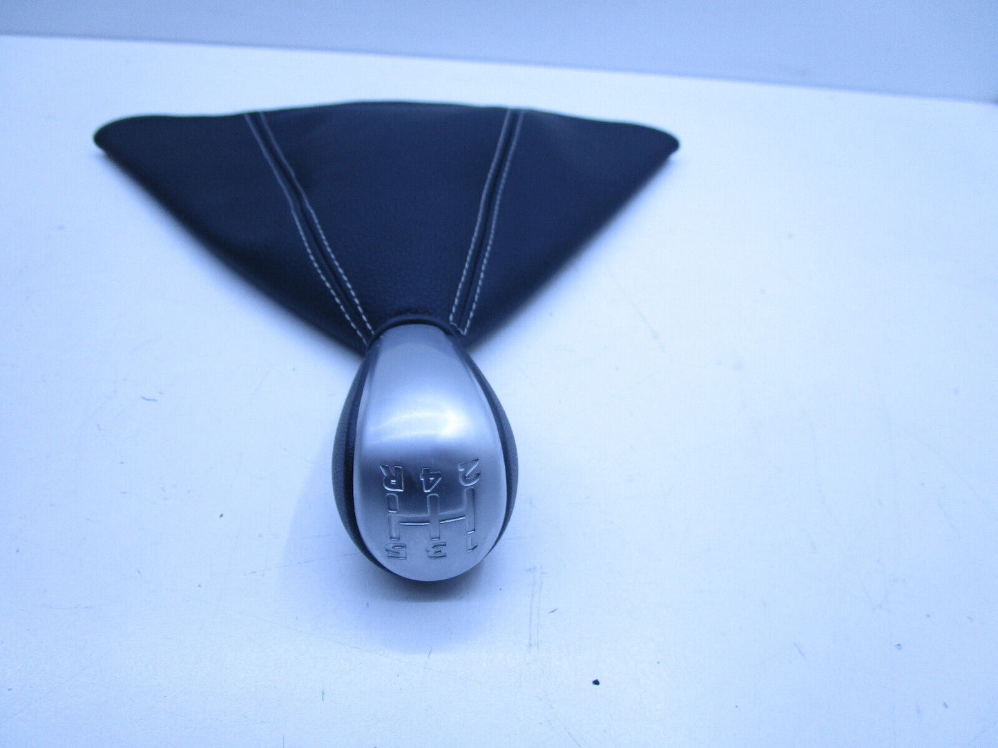 MANUAL GEAR KNOB WITH BOOT COVER FOR HOLDEN COMMODORE VY V6 SEDAN WAGON UTE