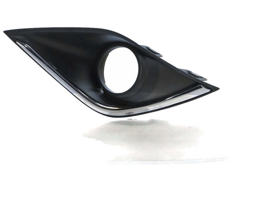 GENUINE DRIVER SIDE FOG LIGHT COVER FOR Mitsubishi Outlander ZK/ZL 2015 to 2018