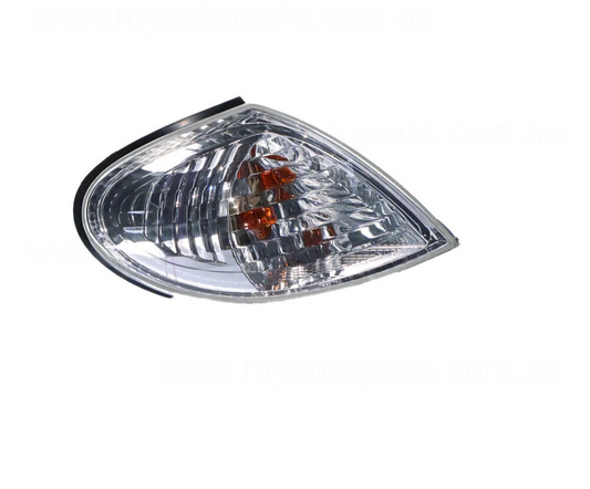 GENUINE FRONT PARK/INDICATOR LAMP DRIVERS SIDE FOR NISSAN PULSAR 5/2000-6/2003