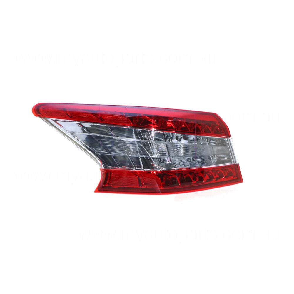 NEW LEFT SIDE TAIL LIGHT FOR NISSAN PULSAR B17 SEDAN 11/2012-12/2017 LED TYPE
