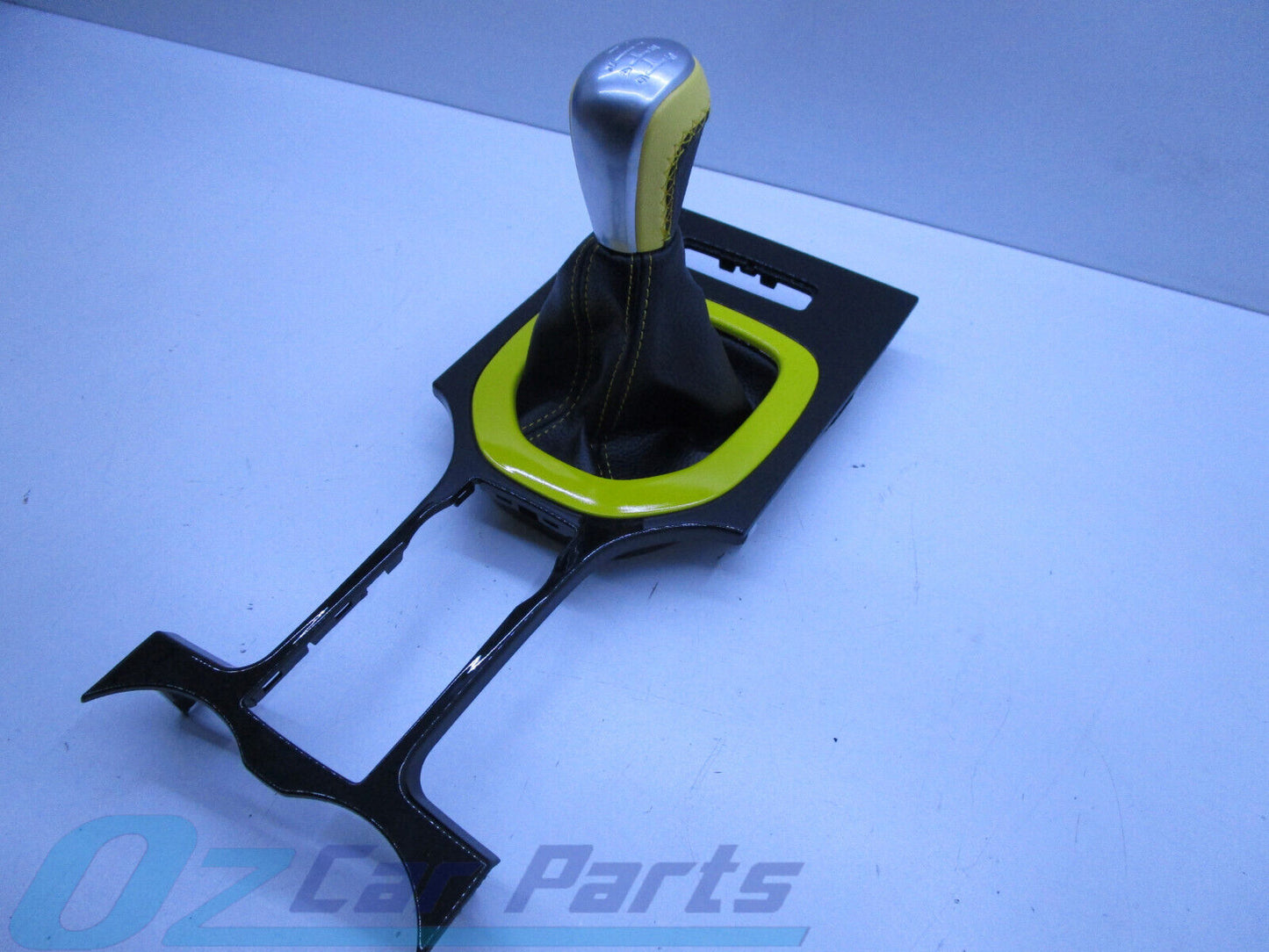 YELLOW COMPLETE GEAR KNOB WITH TRIM SURROUND FOR VE SV6 HOLDEN COMMODORE