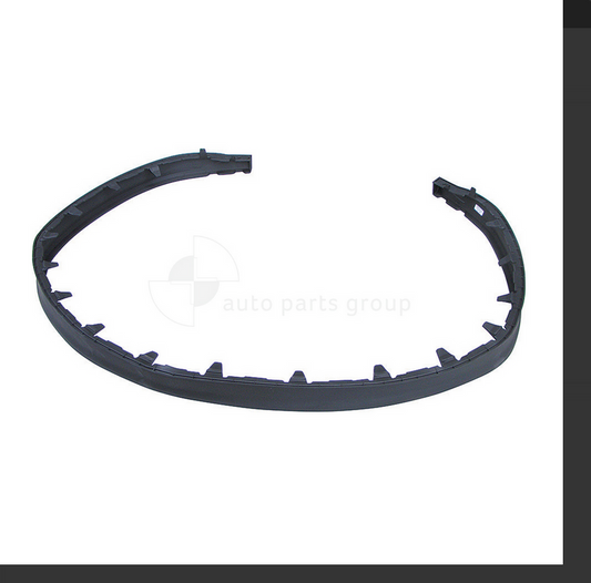 GENUINE FRONT BUMPER BAR MOULD APRON FOR Holden Trax TJ 8/2013-10/2016