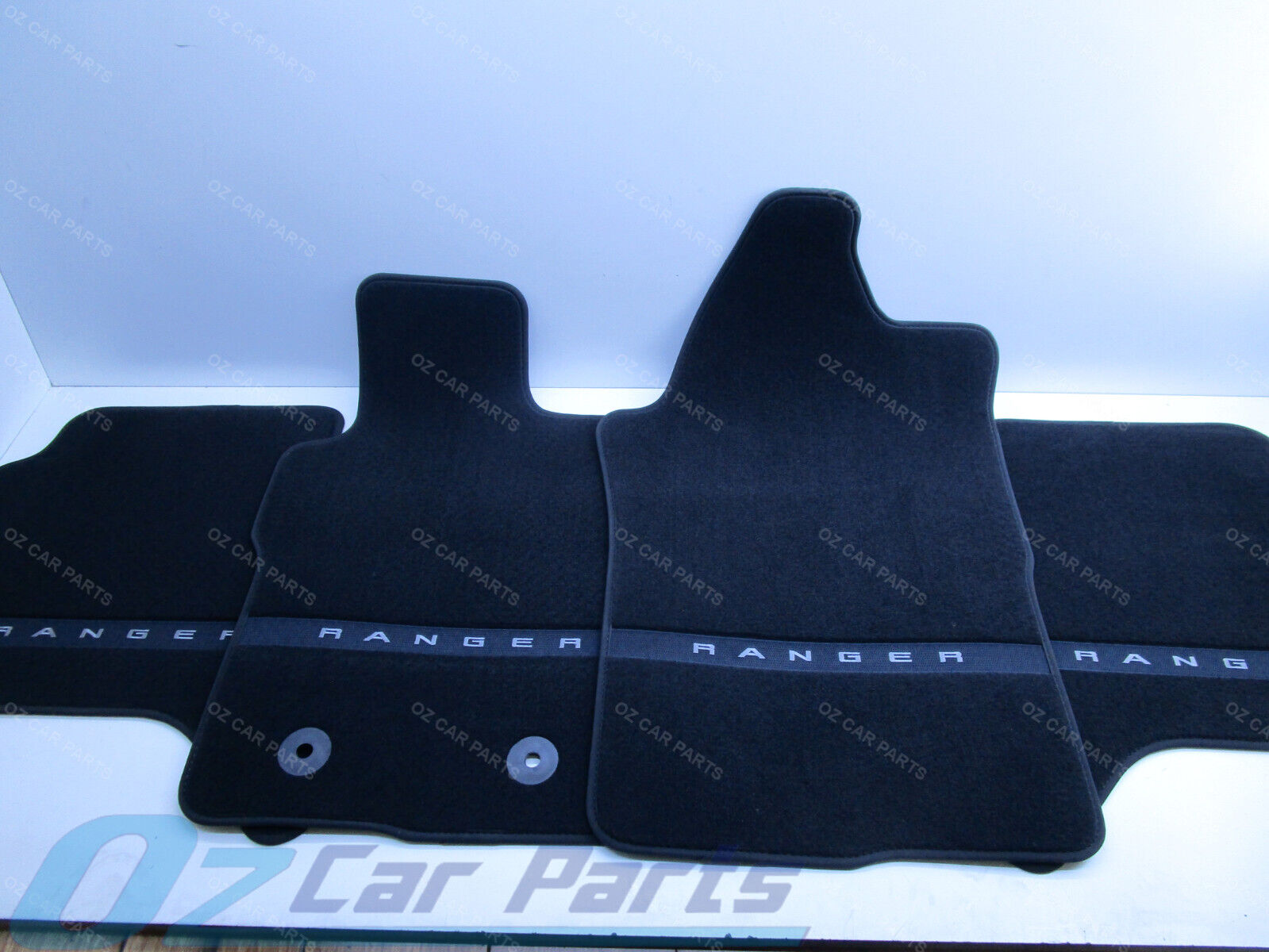 X4 GENUINE CARPET FLOOR MAT SET/KIT FOR Ford Next Gen RANGER 2022-ON N ...