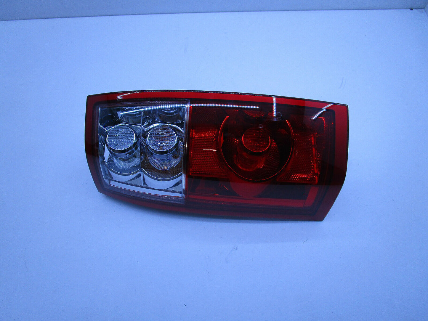 GENUINE TAIL LIGHT UTE & WAGON PASSENGER SIDE HOLDEN COMMODORE VY VZ NEW