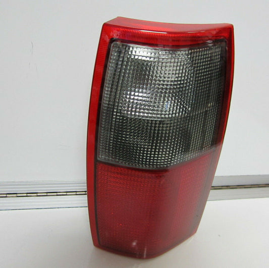 HOLDEN COMMODORE UTE VU VY SS TAIL LIGHT UTE BRAND NEW PASSENGER SIDE LEFT