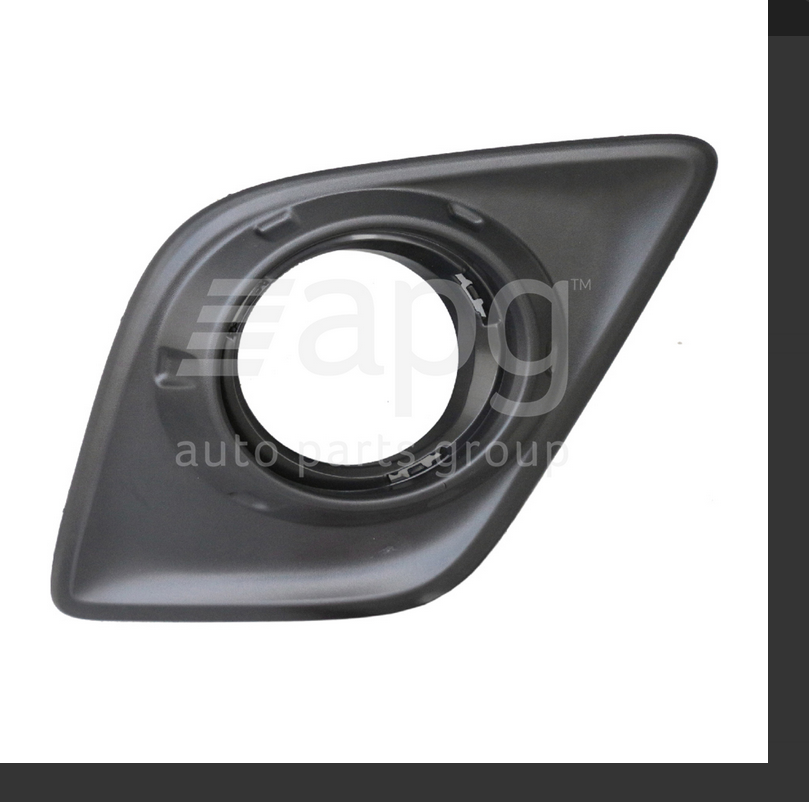 GENUINE RIGHT SIDE FOG LIGHT COVER FOR Toyota Hilux GUN126R/136R 2015 to 2020