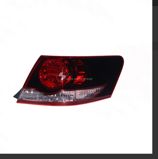 GENUINE RIGHT TAIL LIGHT FOR Toyota AURION SEDAN 10/2006 - 8/2009 SPORTIVO-MODEL