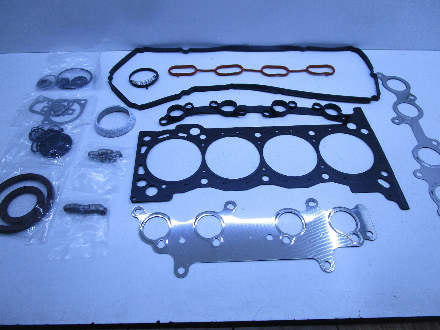 HEAD GASKET SEAL KIT VRS FOR TOYOTA HIACE TRH201 2005 - 12/2014 PETROL 2TRFE