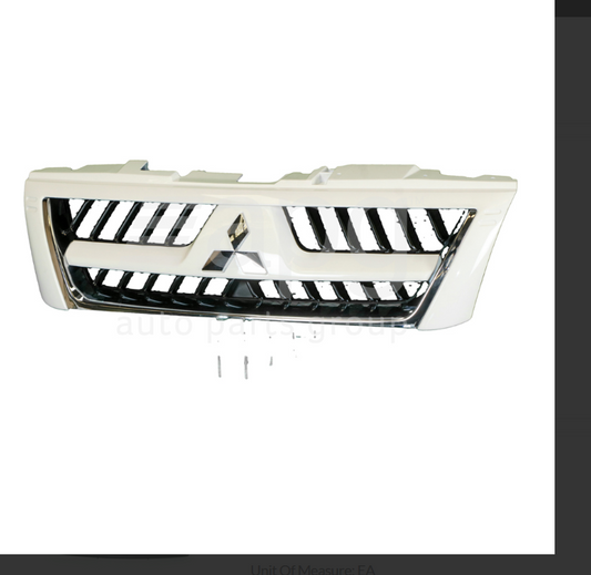 GENUINE FRONT GRILLE FOR MITSUBISHI PAJERO 10/02-6/06 WHITE W/CHROME MOULD