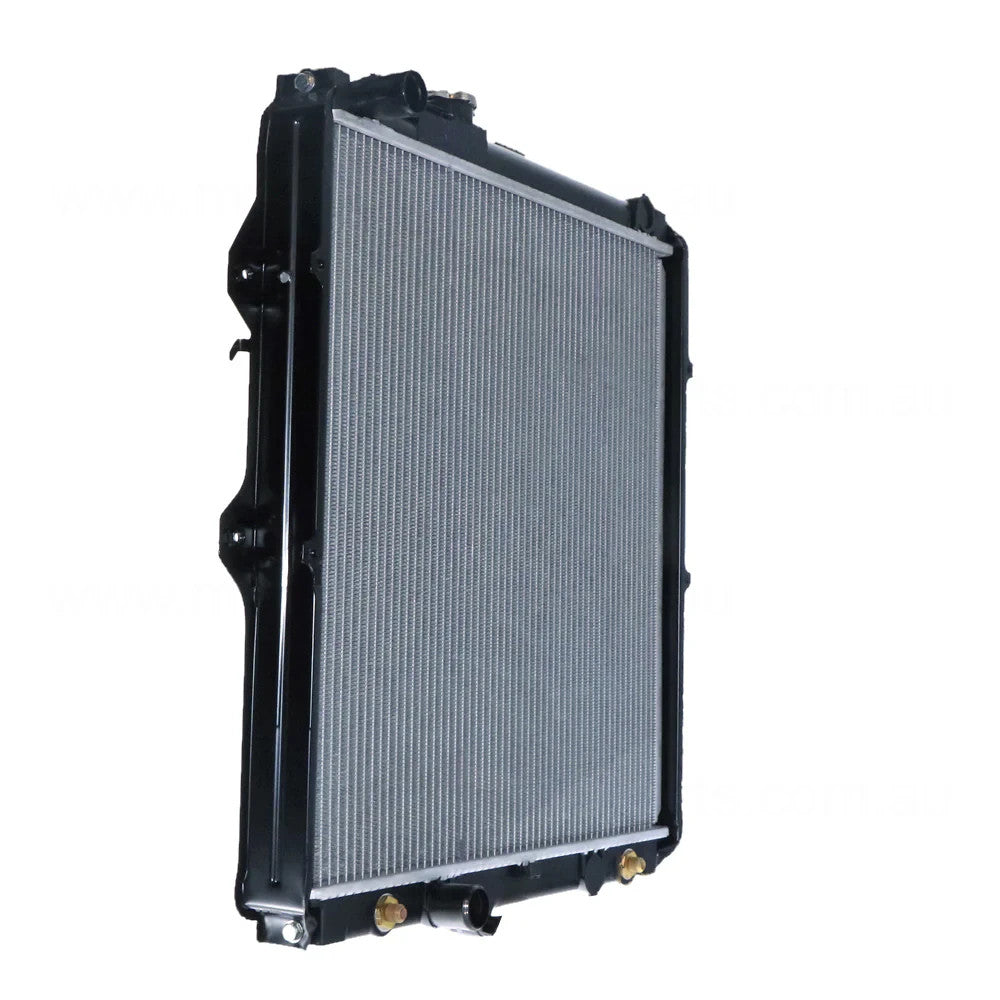 NEW Radiator FOR Toyota Hilux Automatic 3.4 L 5VZ-FE Diesel AUTO 07/1997-8/2001