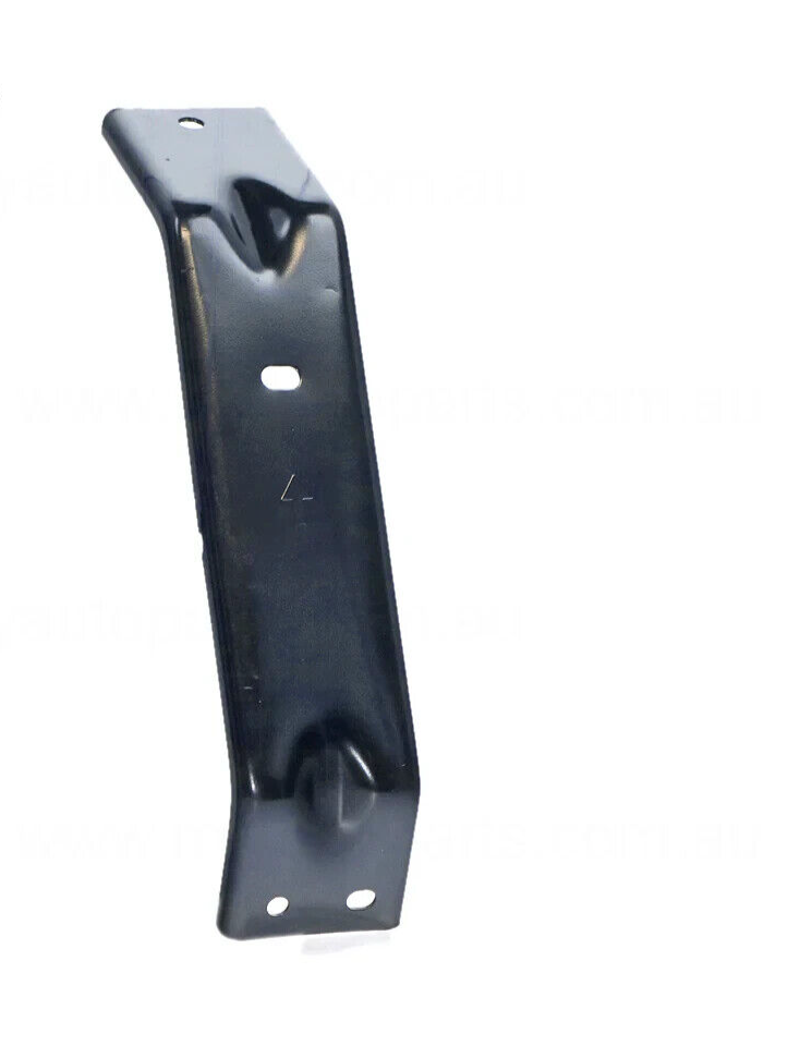 GENUINE NEW FRONT BAR RETAINER FOR NISSAN NAVARA 4/2015