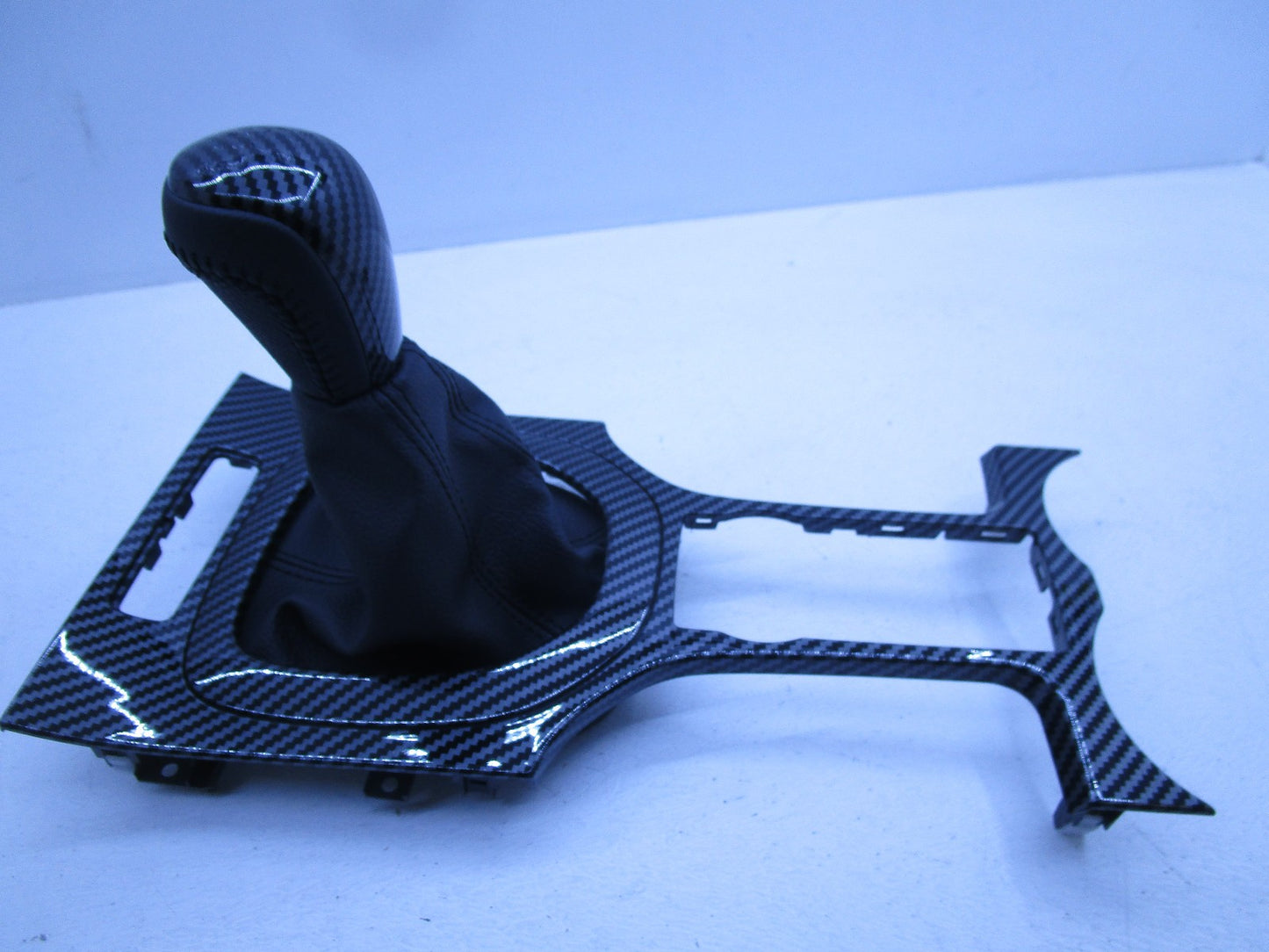 NEW CARBON Gear SHIFTER KNOB + Surround Centre Trim HOLDEN COMMODORE VE V6 SV6