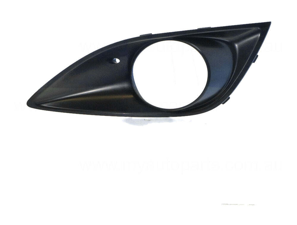 GENUINE PASSENGER SIDE FOG LIGHT COVER FOR Hyundai Veloster FS 12/11-12/17 ALL