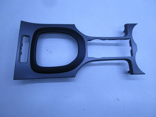 NEW Gear Surround Centre Trim FOR HOLDEN VE SERIES 2 COMMODORE V6 V8