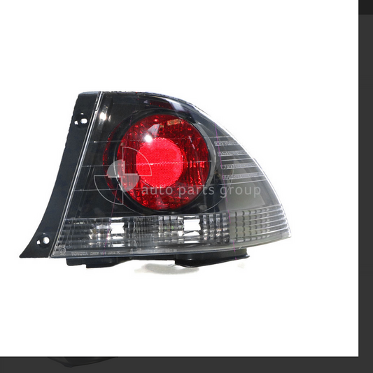 GENUINE RIGHT TAIL LIGHT LAMP FOR Lexus 8/2001 - 7/2005 SEDAN IS200-300 METALLIC