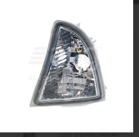 GENUINE Front Bar Park-Indicator LIGHT LEFT SIDE FOR TOYOTA PRIUS-C 12/11-2/15