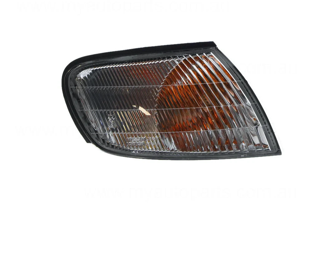 GENUINE FRONT PARK/INDICATOR LAMP DRIVER SIDE FOR NISSAN PULSAR 2/1998-5/2000