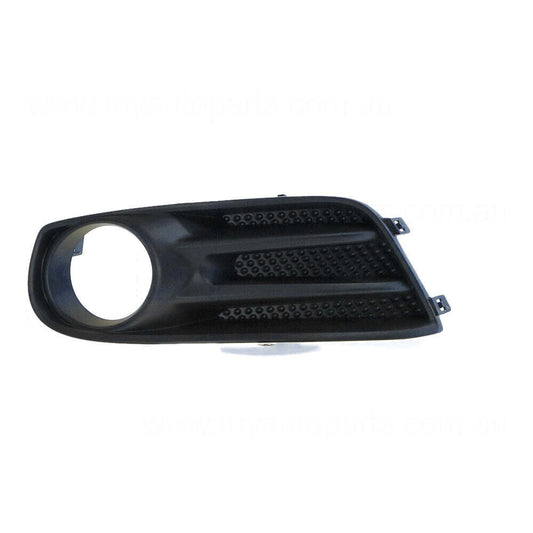 GENUINE DRIVER SIDE FOG LIGHT COVER FOR Nissan Pulsar ST-L C12 3/2013 to 12/2016