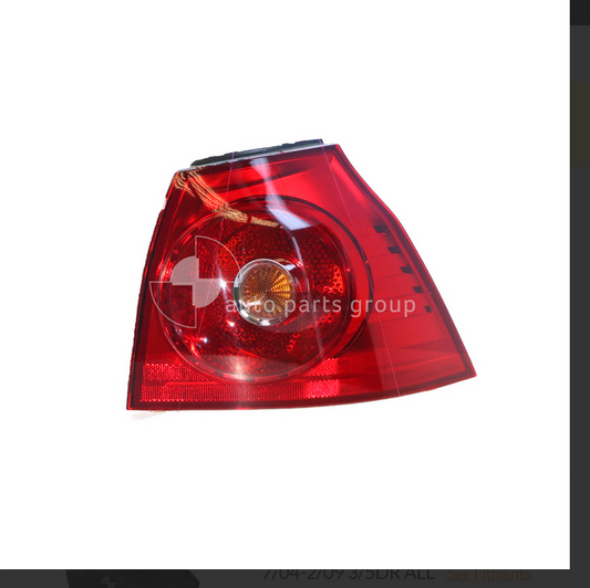 NEW RIGH TAIL LIGHT REAR LAMP FOR Volkswagen Golf MK-5 7/2004-2/2009 5-DR/GT/GTI