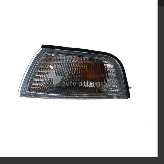 NEW LEFT CORNER BLINKER PARK LIGHT FOR MITSUBISHI LANCER CE 7/96-7/98 SEDAN