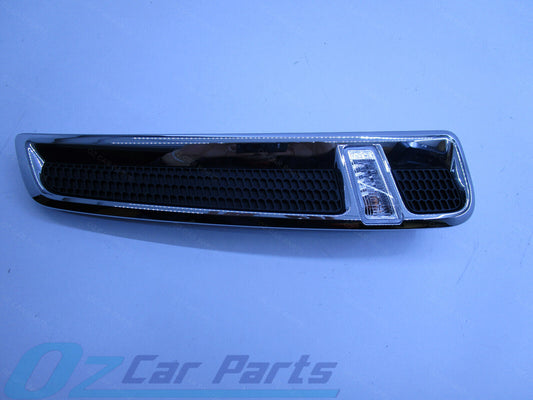 DRIVER SIDE GUARD BLINKER FLUTE CHROME HOLDEN COMMODORE VF SENATOR GENUINE NEW